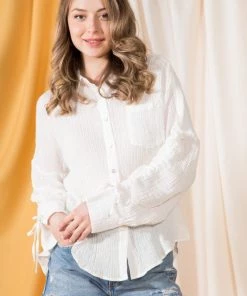 VERY J TOPS DOWNY SOFT BUTTON DOWN SHIRT