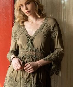 POL TOPS FRONT TIE DETAIL TUNIC TOP