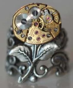 DILWORTH ROAD RINGS VINTAGE FLOWER WATCH RING