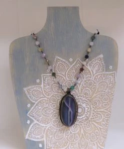 MELANIA CLARA STONE BEAD NECKLACE