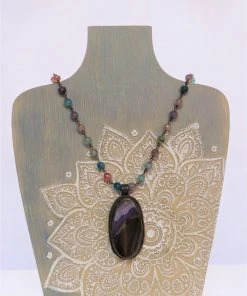 MELANIA CLARA STONE BEAD NECKLACE