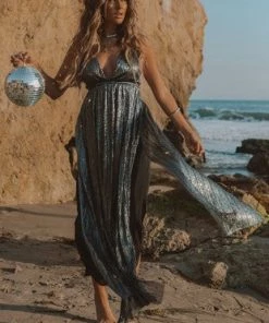 LOVE STITCH DRESSES METALLIC KNOT BACK MAXI DRESS 8 LOVE STITCH DRESSES METALLIC KNOT BACK MAXI DRESS