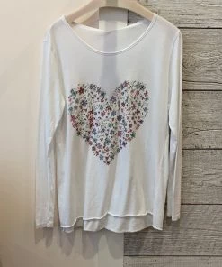 LOOK MODE TOPS FULL HEART TOP