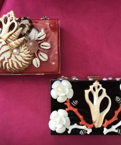 SUZI SEA SHELL PURSE