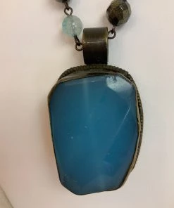 MELANIA CLARA STONE BEAD NECKLACE