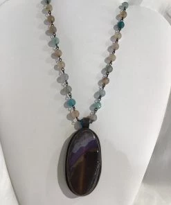 MELANIA CLARA STONE BEAD NECKLACE