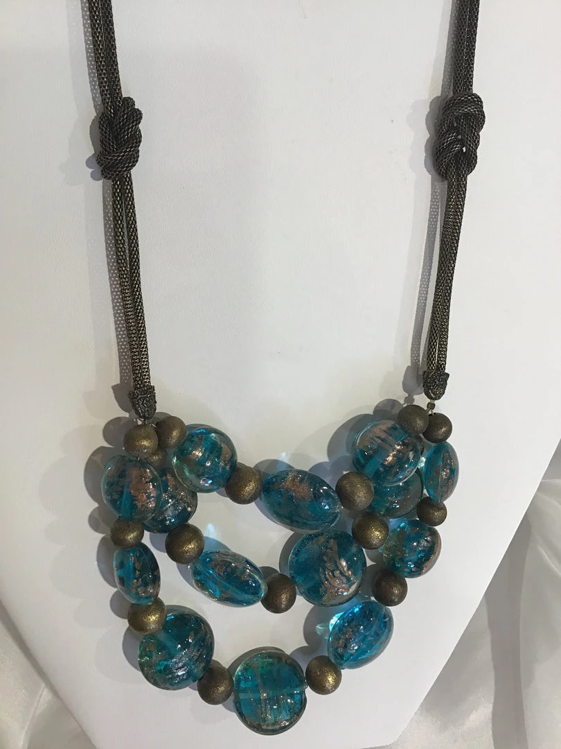 C&C NECKLACES BLUE GLASS 3 STRAND NECKLACE 5 C&C NECKLACES BLUE GLASS 3 STRAND NECKLACE